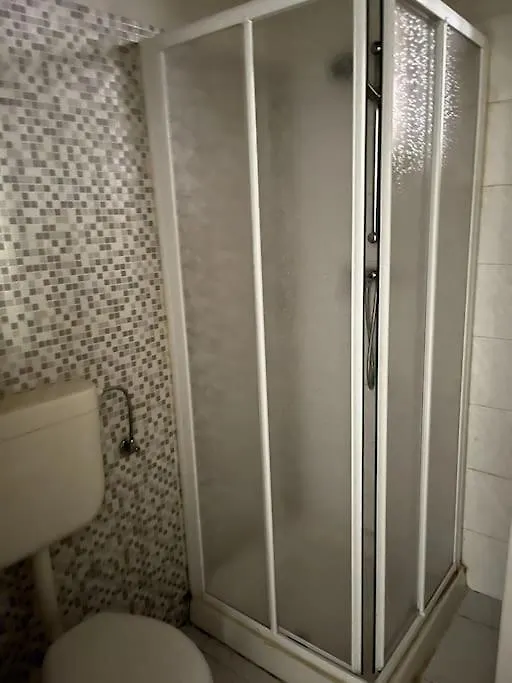 Piccinardihouse - Appartamento Crema Centro Storico 0*,